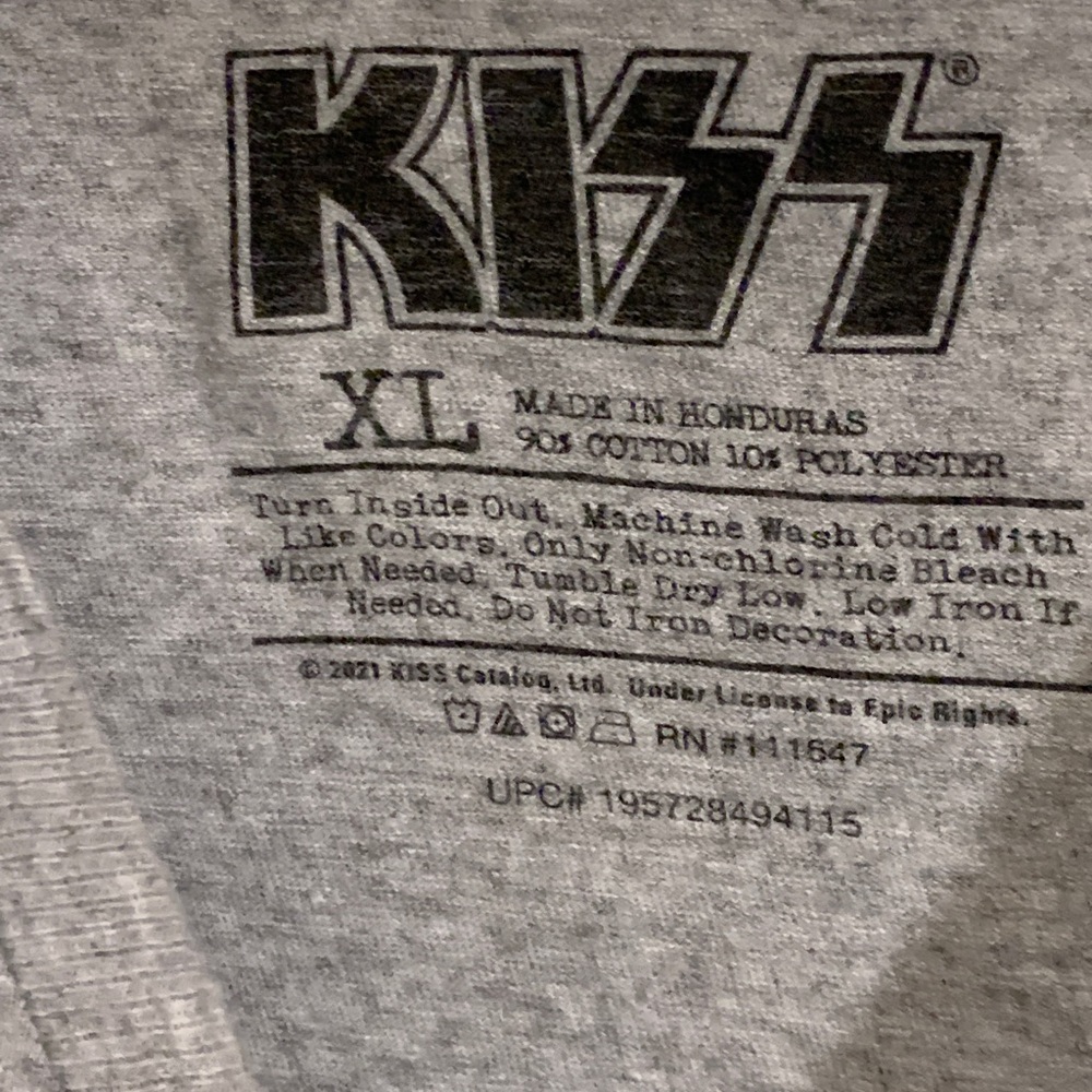 KISS World Tour 1977 I Wanna Rock & Roll Men's Graphic T-shirt size XL - Picture 5 of 6